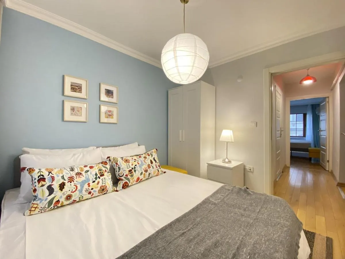شقة Charming And Central Flat With Balcony In Beyoglu اسطنبول